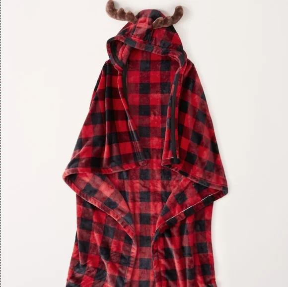 Abercrombie hooded blanket - Picture 1 of 7